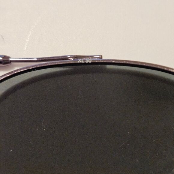 CLIP ON SUNGLASSES see measures and Clips - Picture 5 of 9